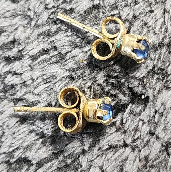 Goldtone and Blue Stud Earrings - Picture 3 of 7